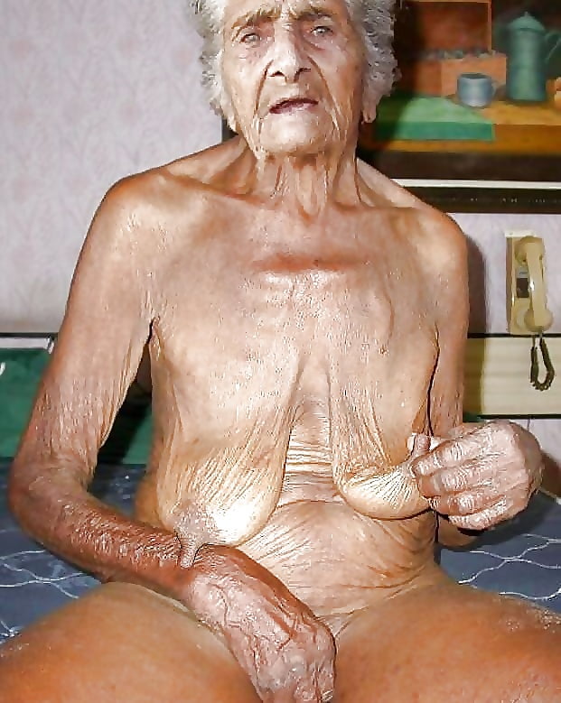 Old nude women fuck