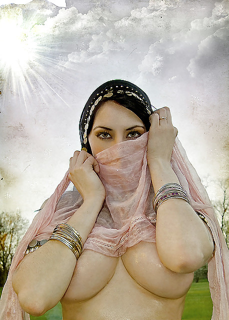 Sexy Arabian Naked Woman.