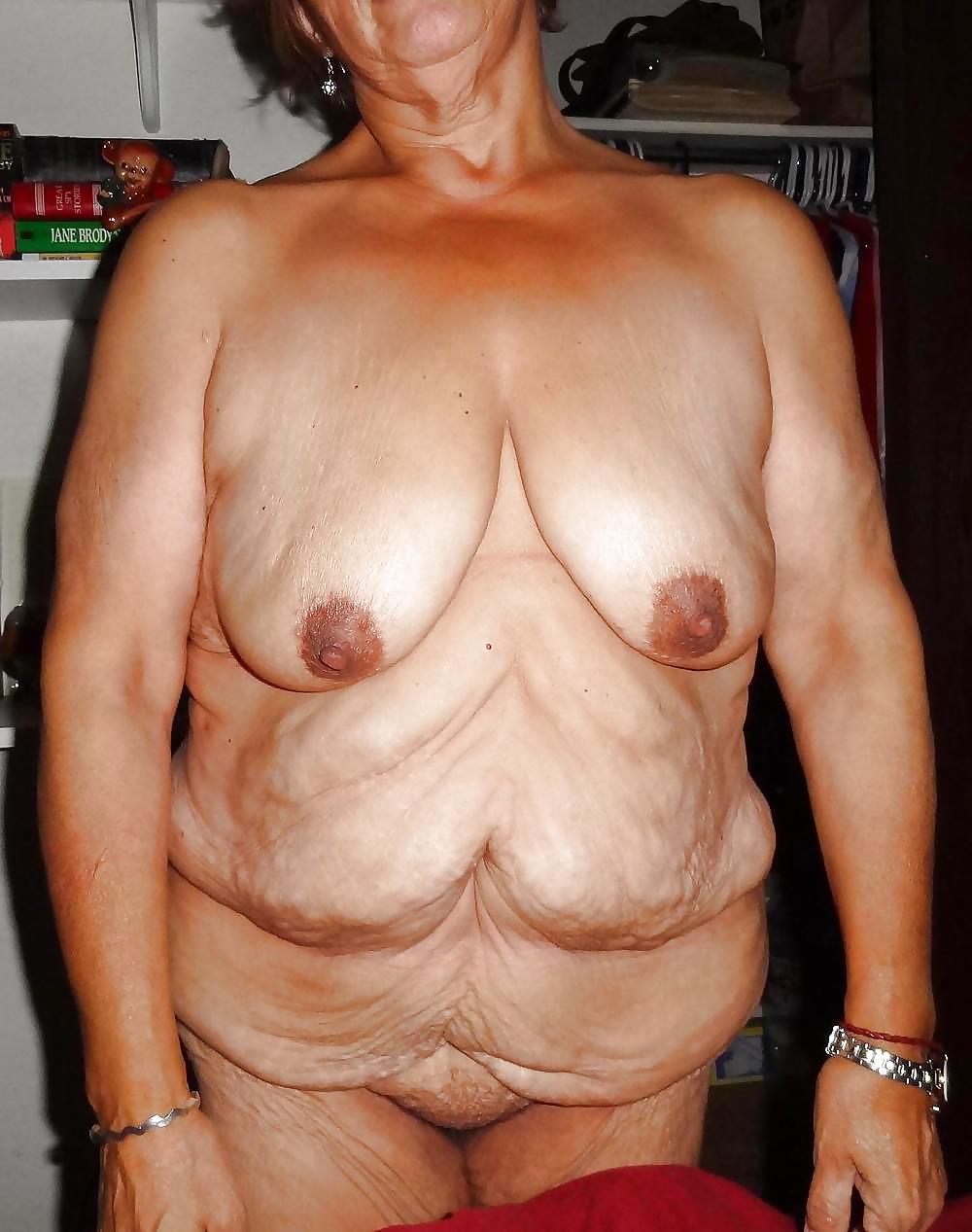 настоящие груди старых женщин фото 21