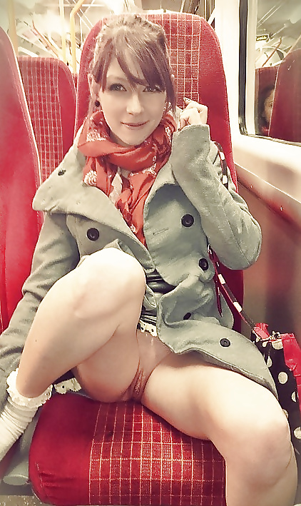 Sex Gallery Travels without a panties # 7