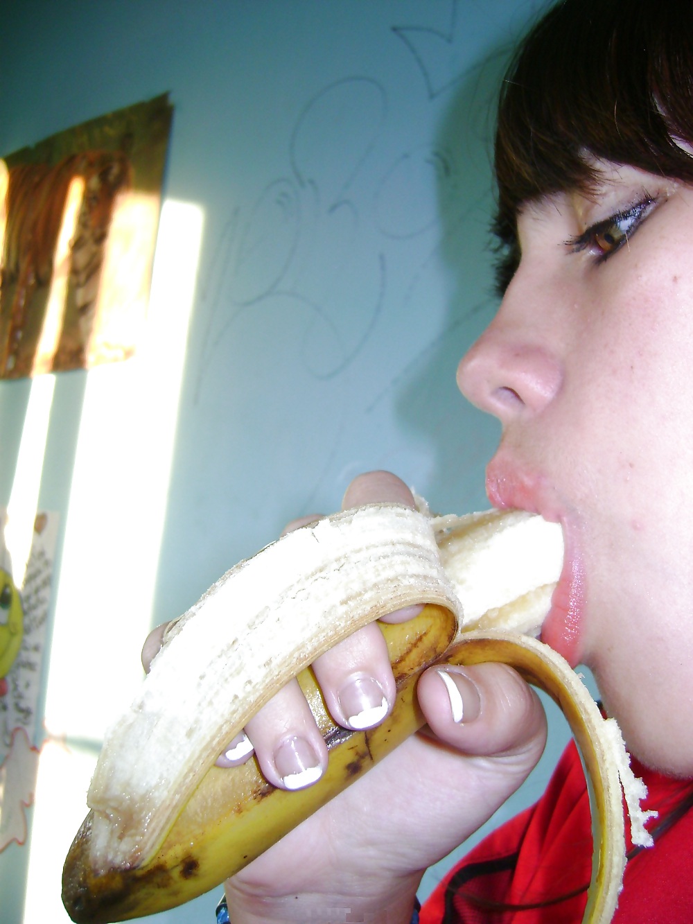 Sex Gallery Argentina teen with a banana