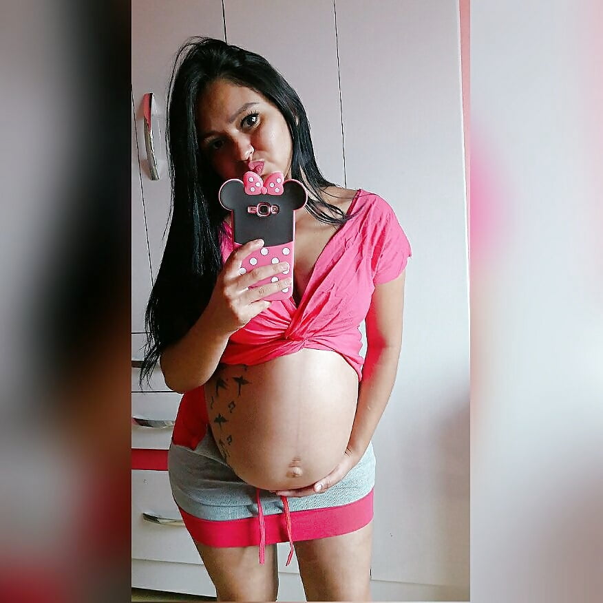 Sex Gallery Hot sexy pregnant young mom