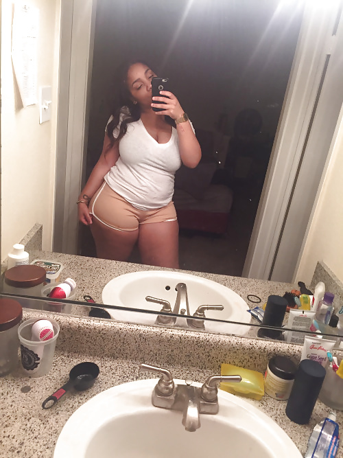 Sex Gallery Thick Black Girl Selfie 6