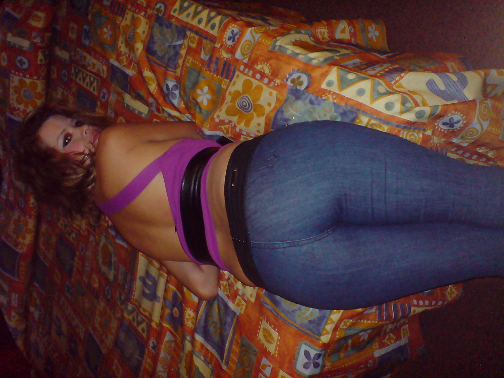 Sex Gallery EUNICE SARAHI DE MEZCLILLA  EN EL MOTEL DEL NORTE