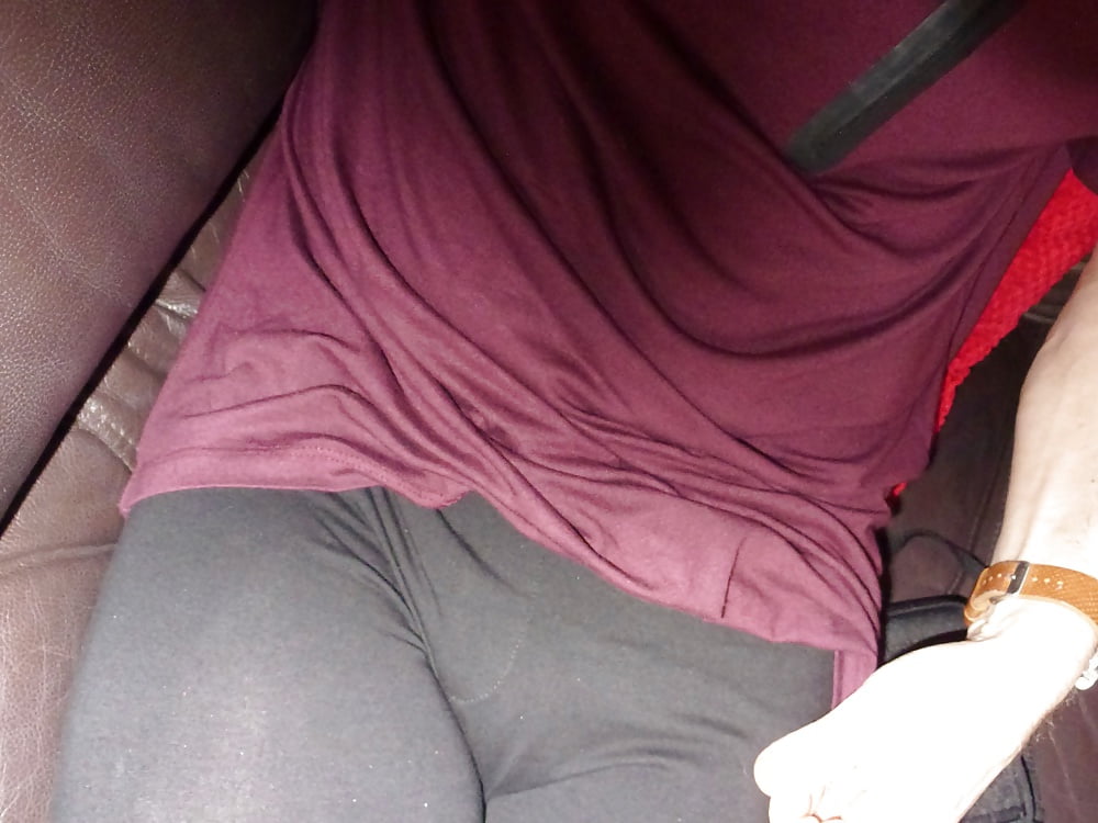 Sex Gallery Black leggings and wine coloured top