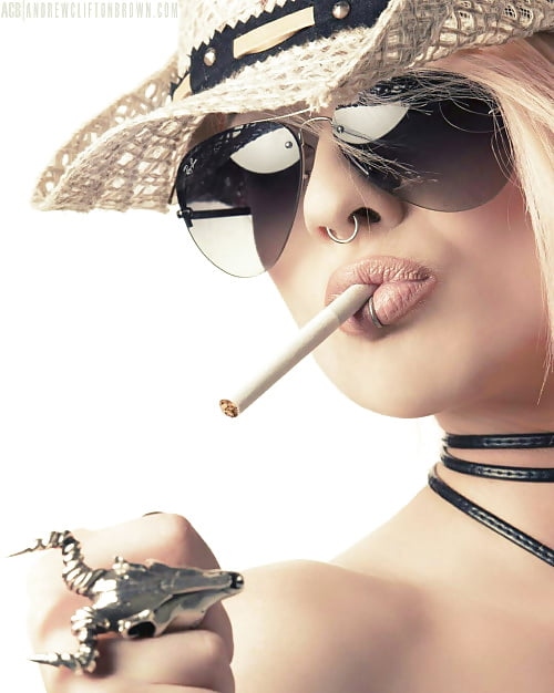 Sex Gallery Smoking Hotties 13