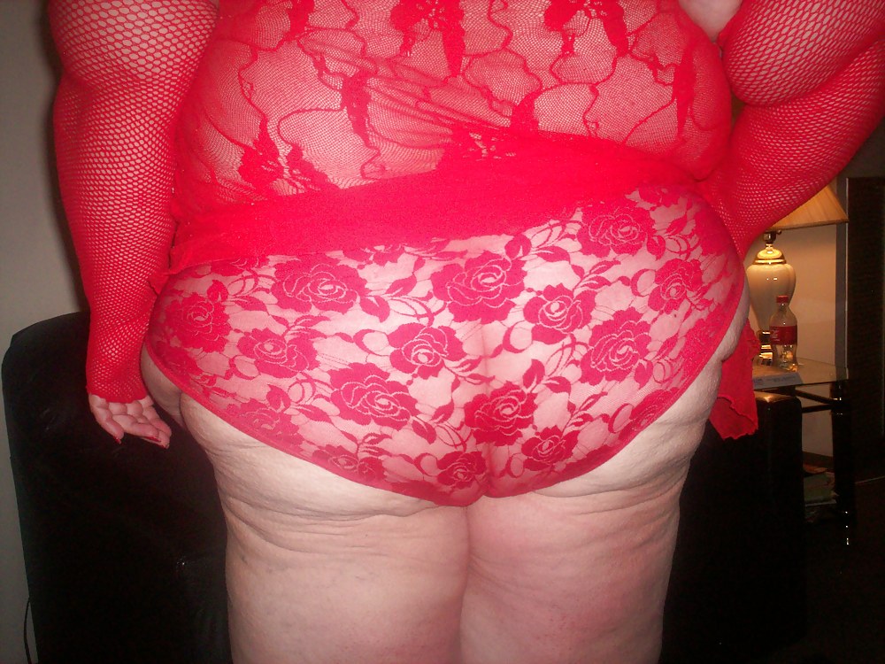 Sex Gallery me in sexy red