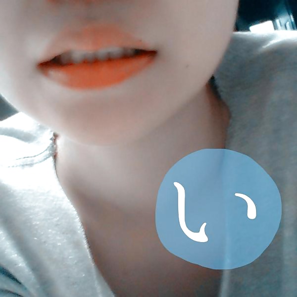 Sex Gallery Japanese girl takes self pics