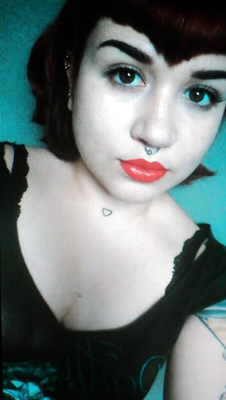 Sex Gallery Stupid slut Hannah