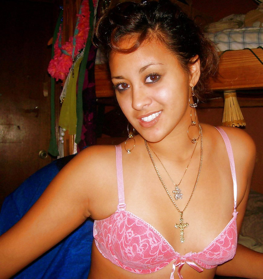 Sex Gallery EXOTIC GIRLFRIEND