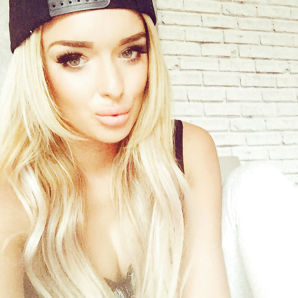 Sex Gallery Nicki Kerr