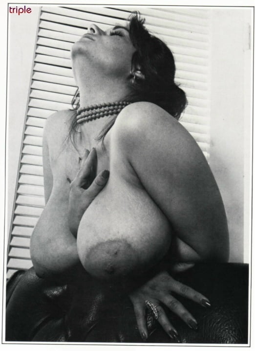 Vintage Boobs 35 - 207 Photos 