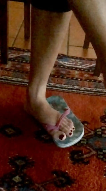 Sex Gallery Sister in law with my wife's sandals