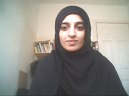 Pics of teenaged muslim girl showing her boobs - Quality porn