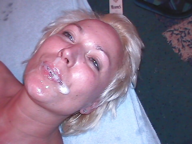 Sex Gallery Cumshots in her open mouth - N. C.