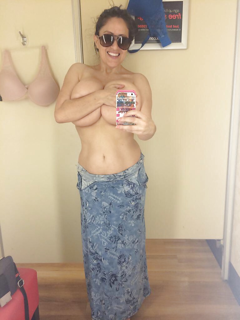 Sex Gallery selfie in changing room.43