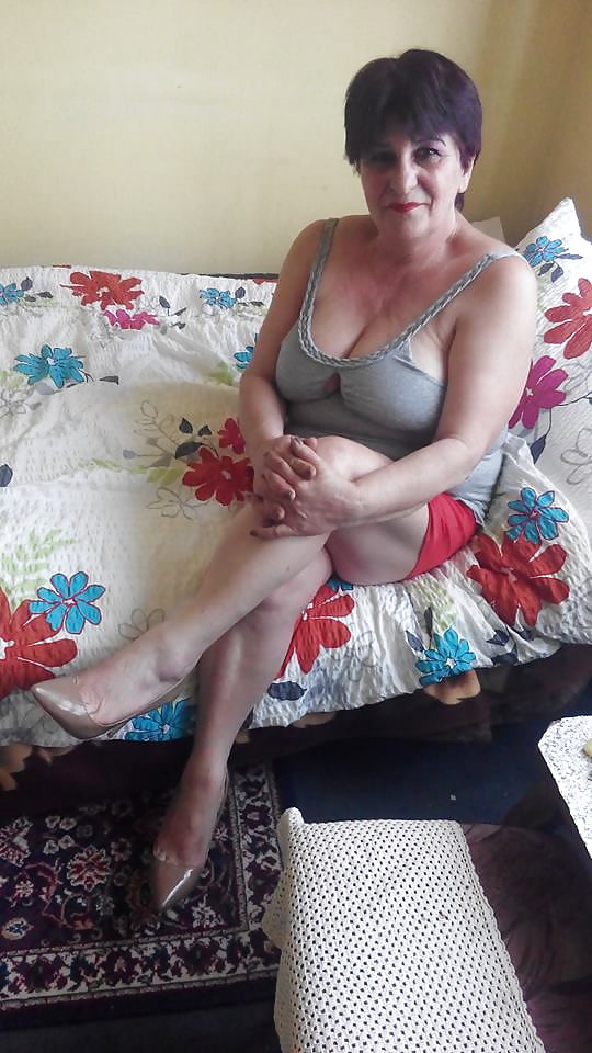 Sex Gallery Mrs. J - Mature Peasant Whore