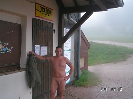 Naked in France