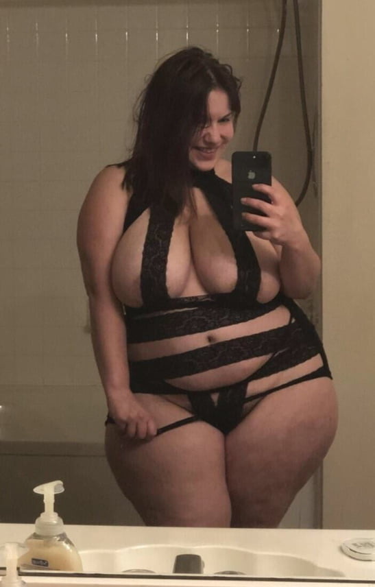 Sex Gallery Mal Malloy: from PAWG to BBW