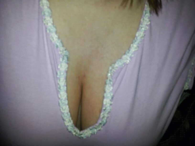 Sex Gallery Busty Carly