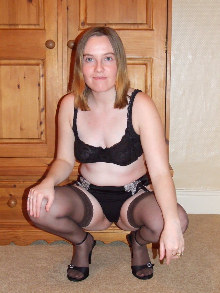 British wife in Stockings and suspenders and Underwear - 50 Photos 