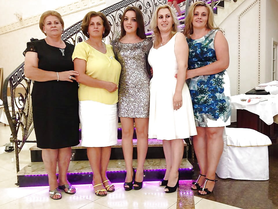 Sex Gallery Jung und Alt im Vergleich