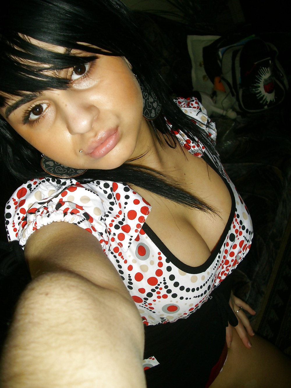 Sex Gallery HAIRY ROMANIAN ARMS