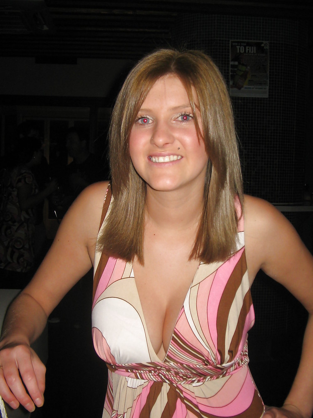 Sex Gallery Teen cleavage