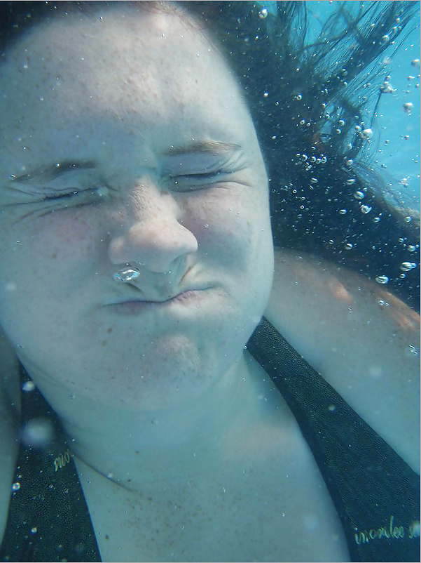 Sex Gallery Underwater - Face Underwater2