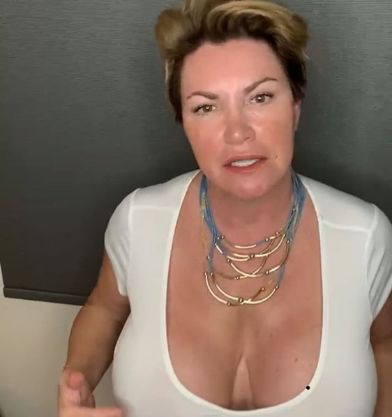 Gorgeous and Busty Mature Ladies 46 - 32 Photos 