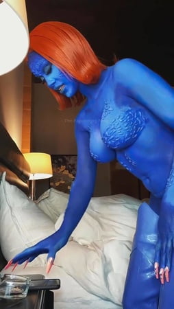 that s a great mystique cosplay         