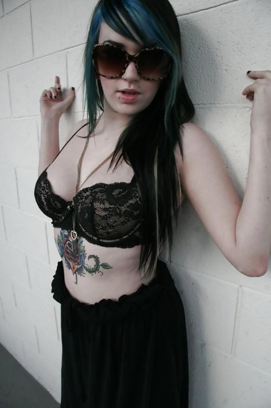 Sex Gallery belle emo