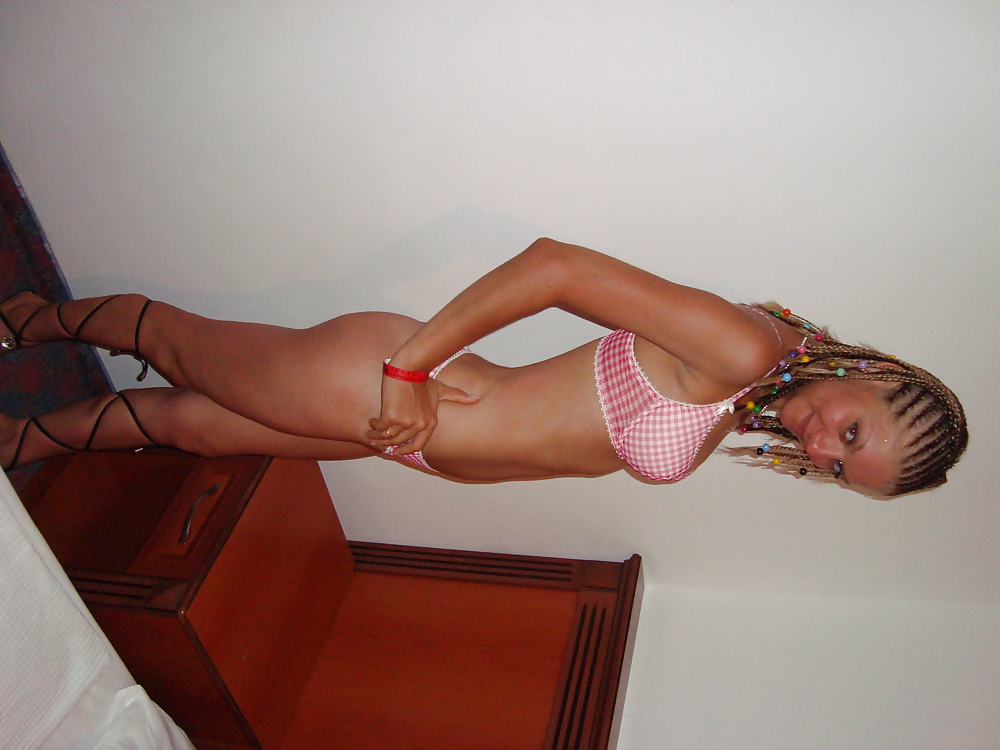 Sex Gallery Cute Blonde on Vacation