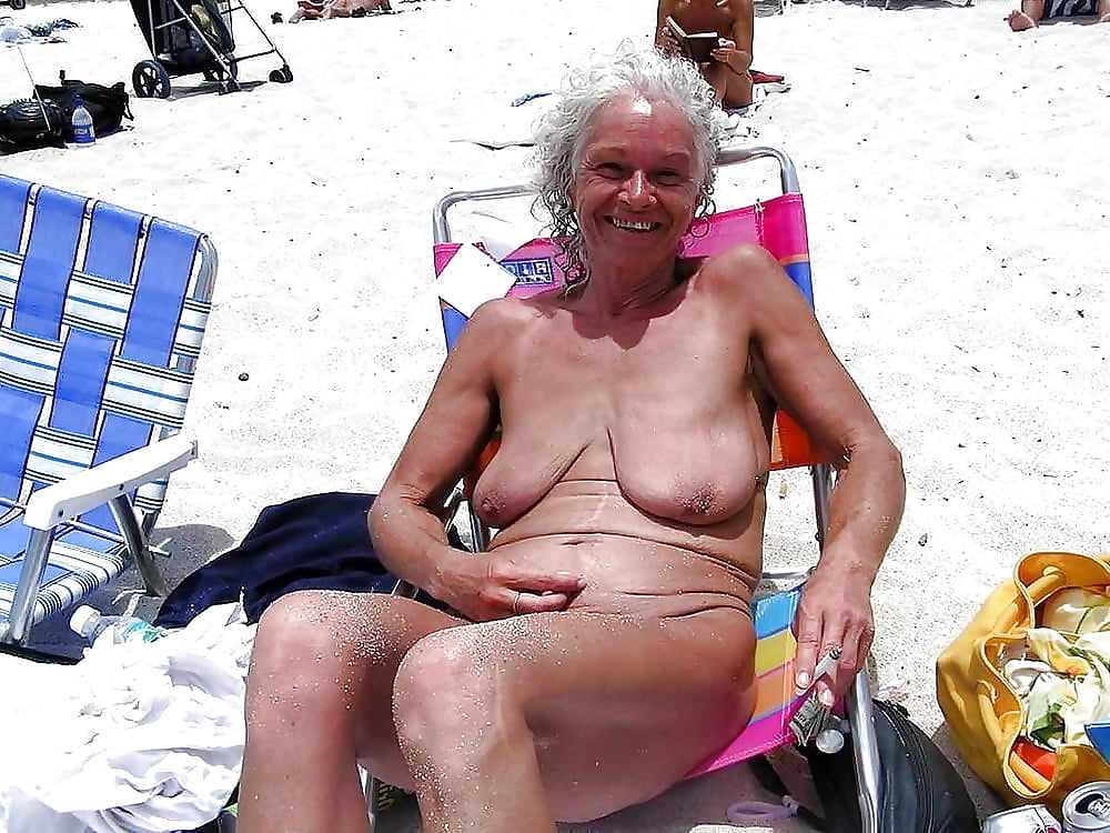 Bbw Matures And Grannies At The Beach 331 15 Pics Xhamster
