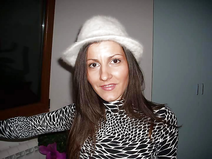 Sex Gallery Sexy MATURES and MILFs 32