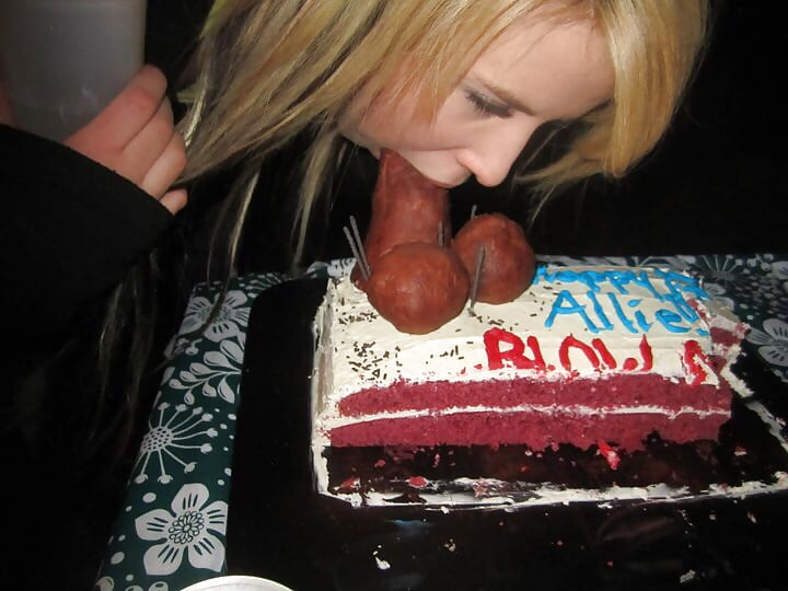 Sex Gallery None nude hottie