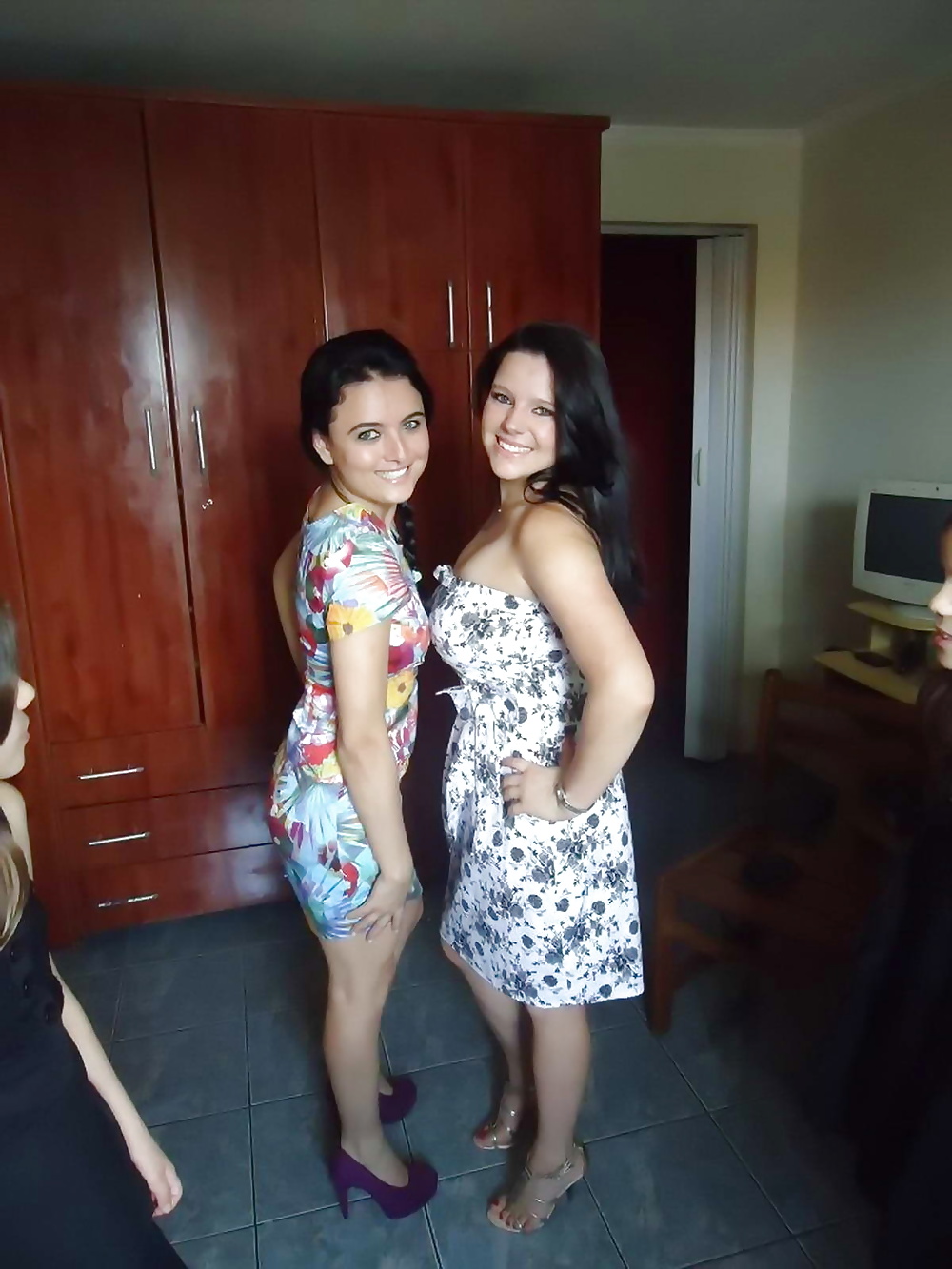 Sex Gallery More Than One Sexy Babe 1