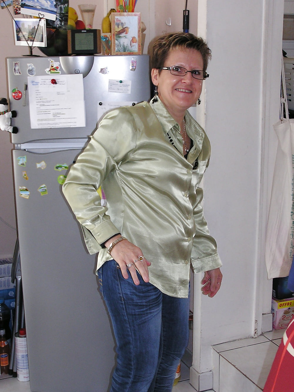 Sex Gallery was Refes in Satin