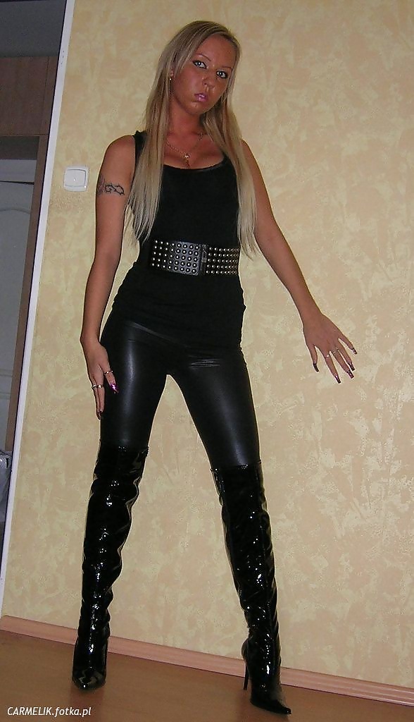 Sex Gallery Girls in Leather and Boots part 2