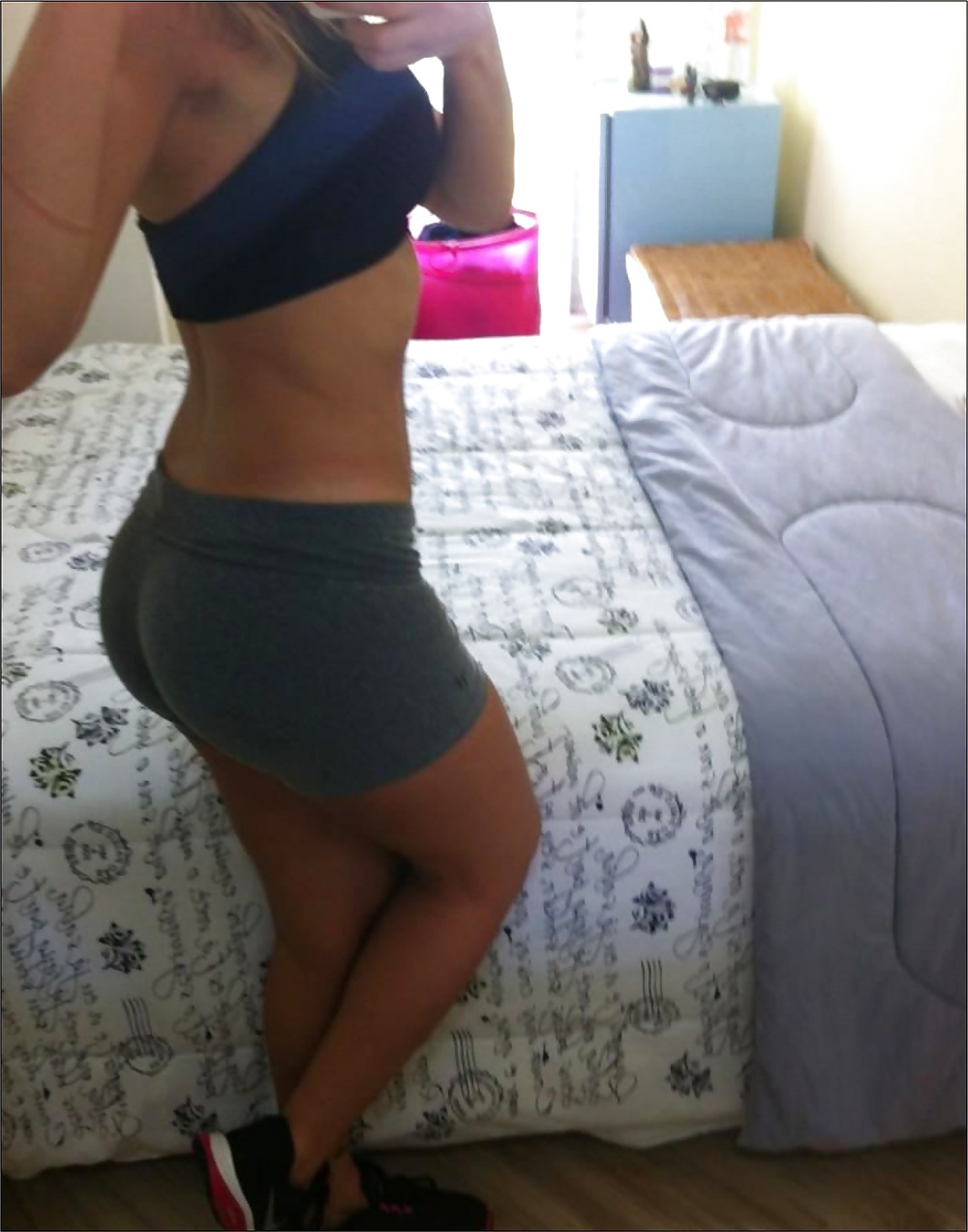 Sex Gallery LOIRA, BRONZEADA, TATUADA E EXIBICIONISTA