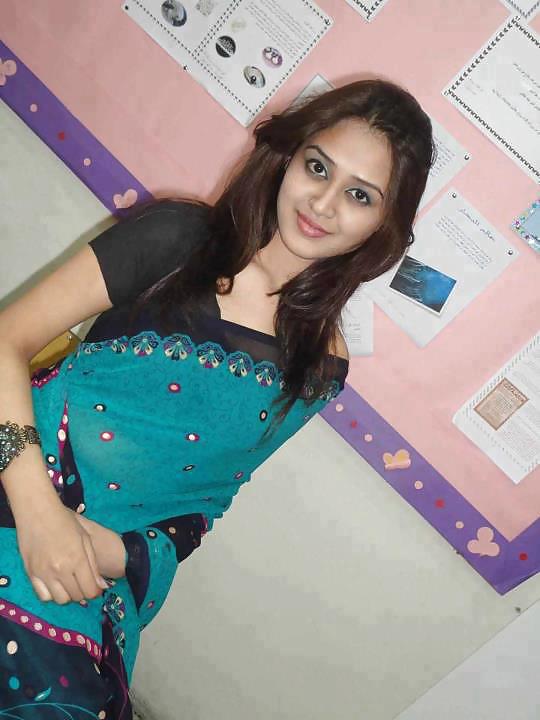 Sex Gallery rare sweet girls in saree and bikini: Collected from net