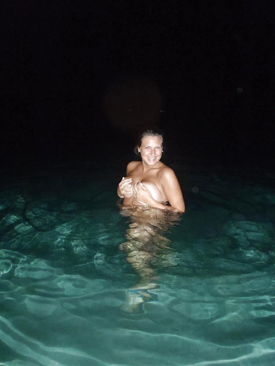 Sex Gallery Skinny dip 7