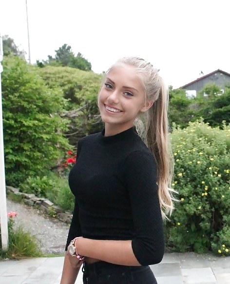 Sex Gallery Cute Faces and Tongues