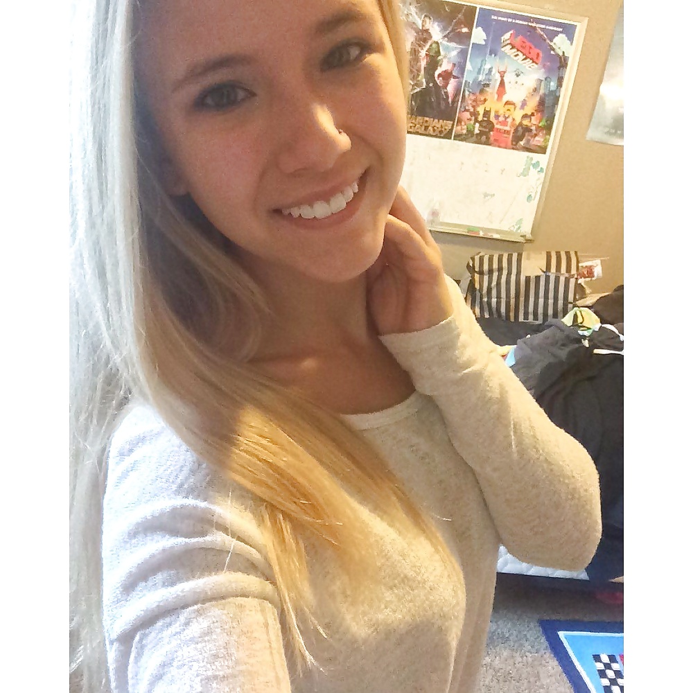 Sex Gallery Blonde College Party Girl
