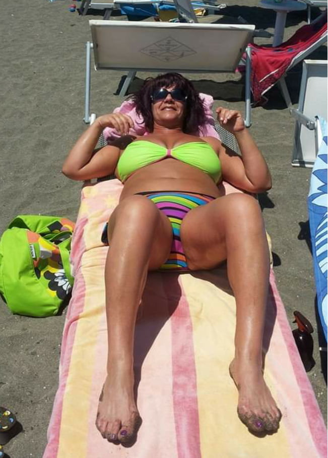 Italian Gilf Roberta 39 Pics Xhamster