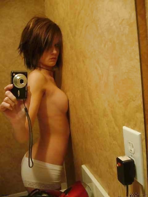 Sex Gallery Paradise teens selfshots 9