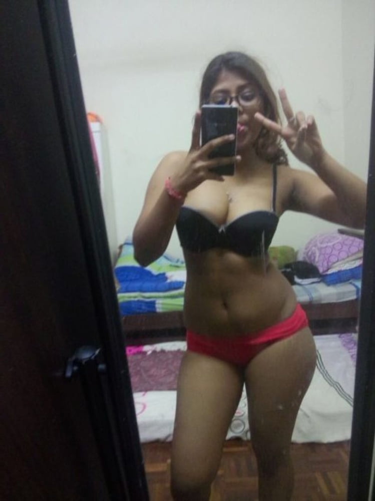 Sex Gallery Singapore Indian teen sexy figure