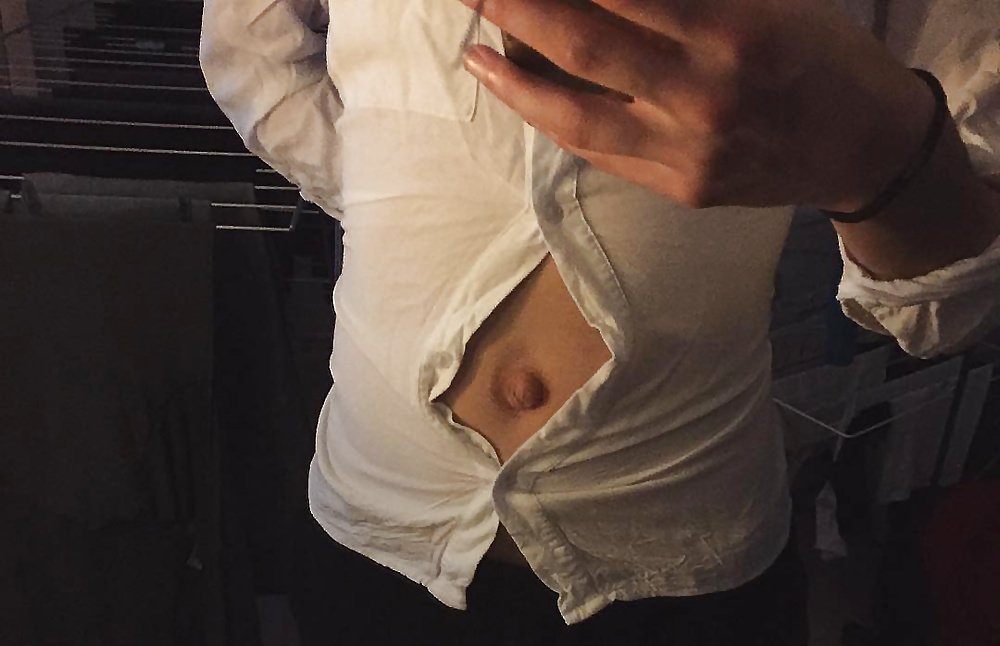 Sex Gallery Outie navel collage for today 11-01-16