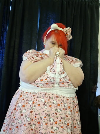 raven plays dress up         