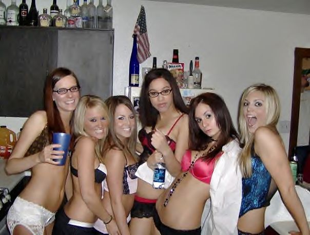 Sex Gallery Bra Babes 80